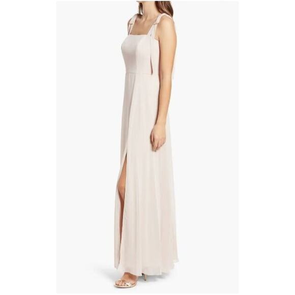 Dressy Collection Women's Shoulder Tie Chiffon A-Line Gown in Cameo Size 12 $239 - Picture 5 of 8